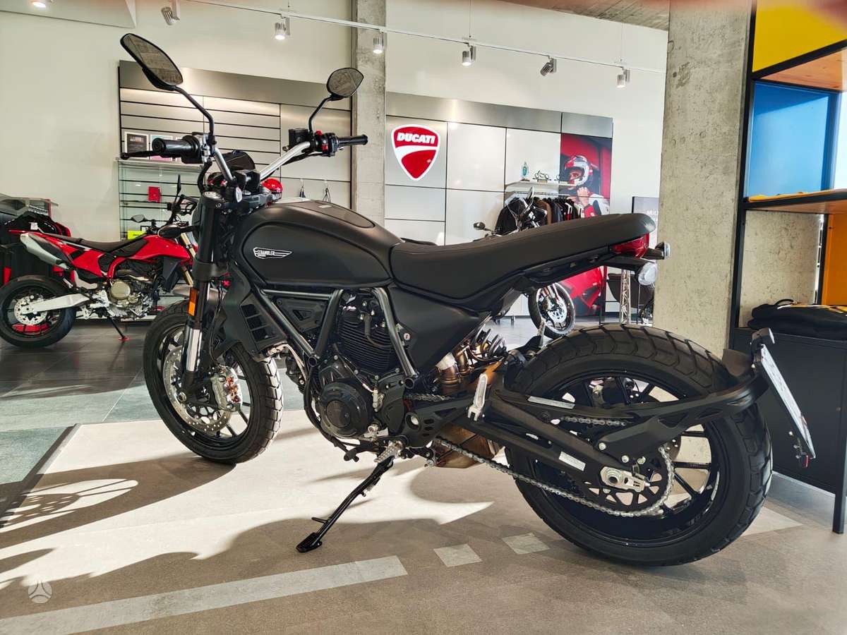 Ducati Scrambler 803cc, street / classic