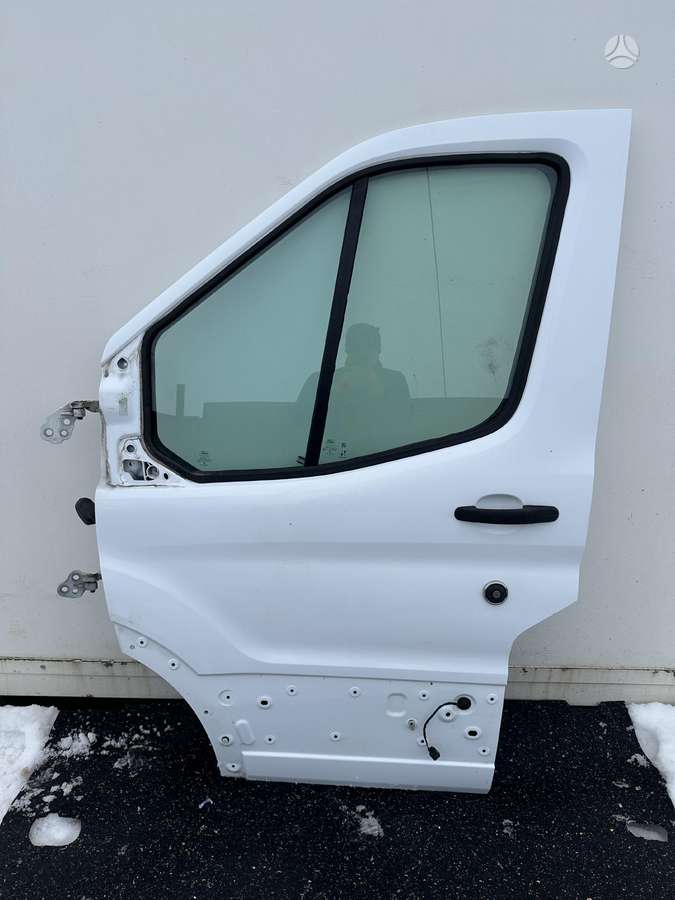 Ford Transit, preču