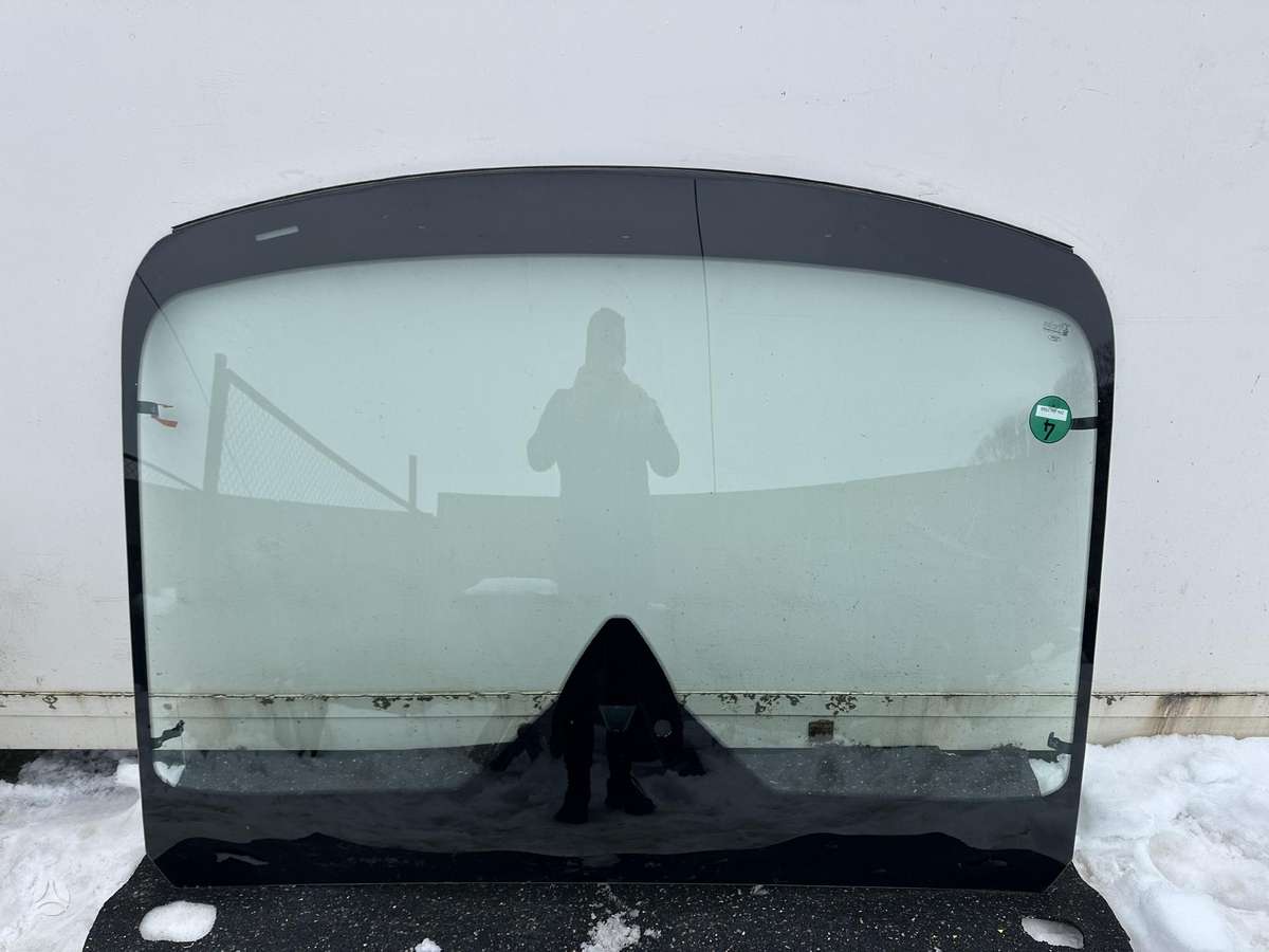 Ford Transit, preču