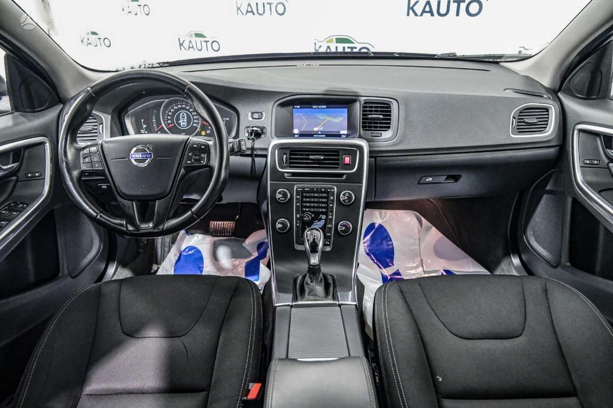 Volvo V60, 2.0 l., Универсал