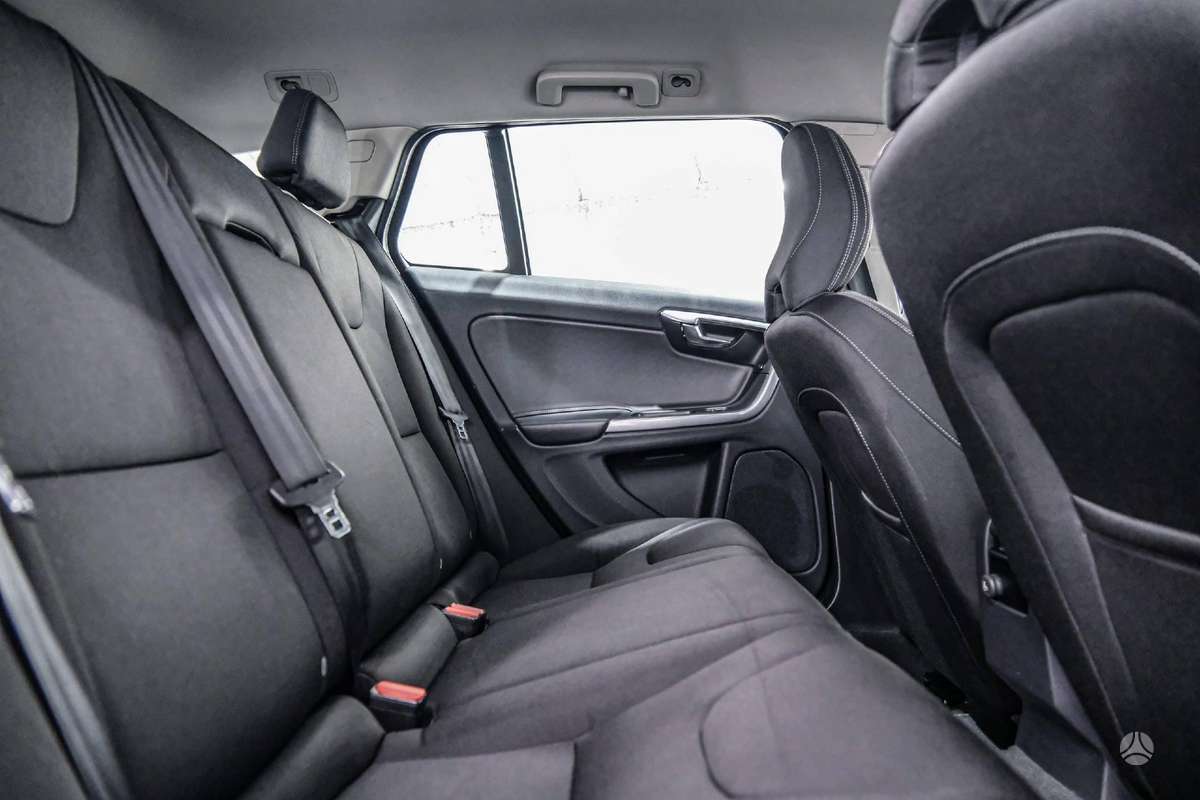 Volvo V60, 2.0 l., Универсал