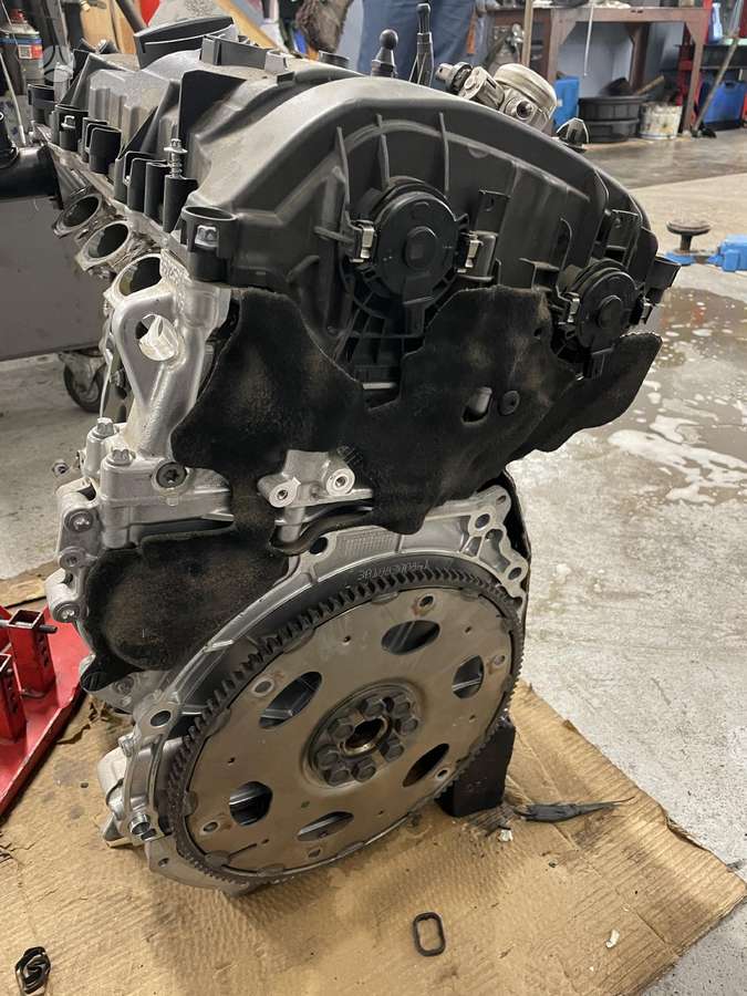 BMW X3, 13155184, engine parts