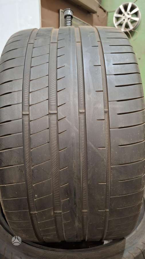 Goodyear Eagle F1, summer 305/30 R21