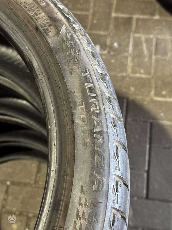 Bridgestone TURANZA T005, летние 225/40 R19
