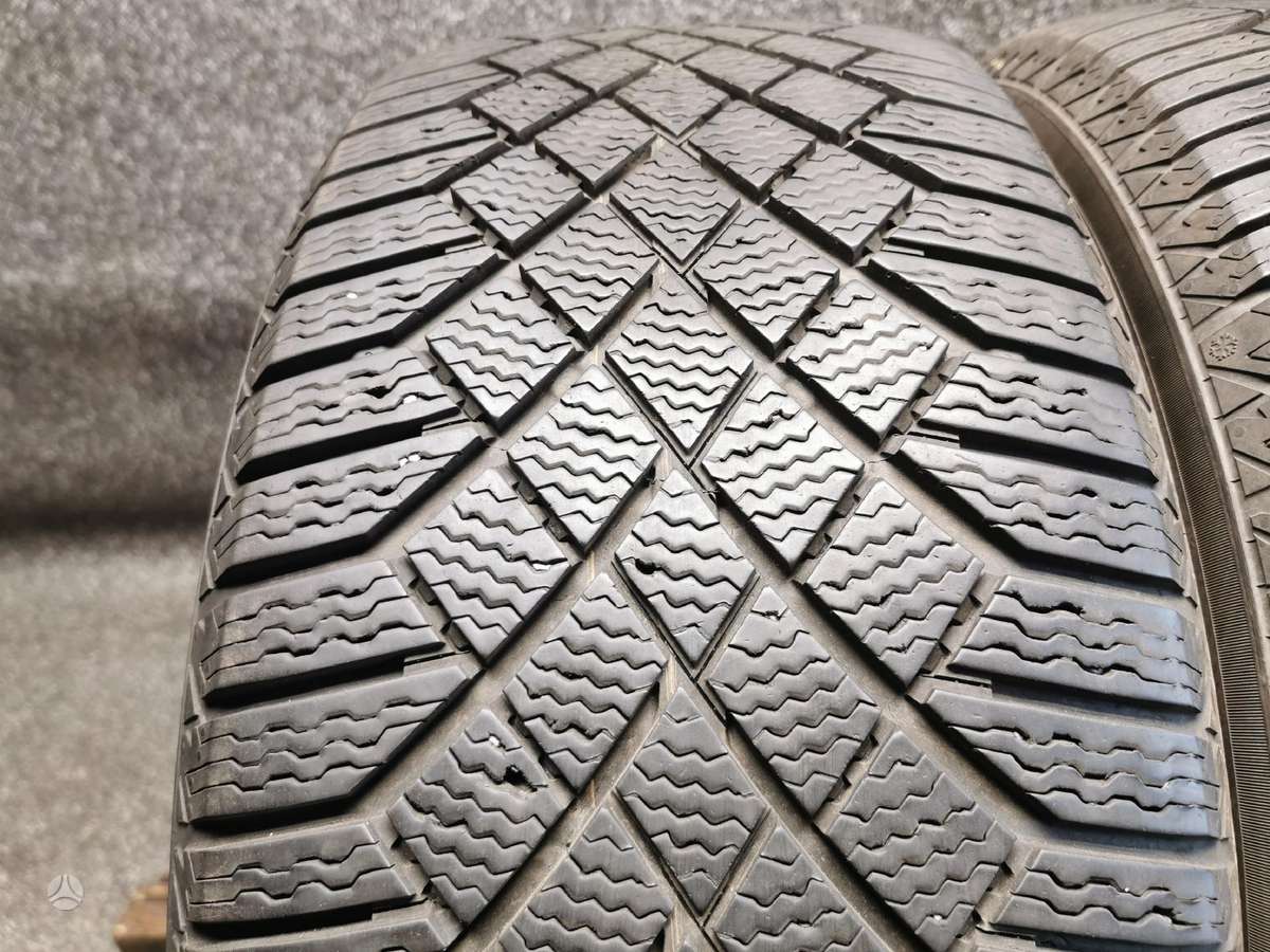 Continental, всесезонные 255/50 R19