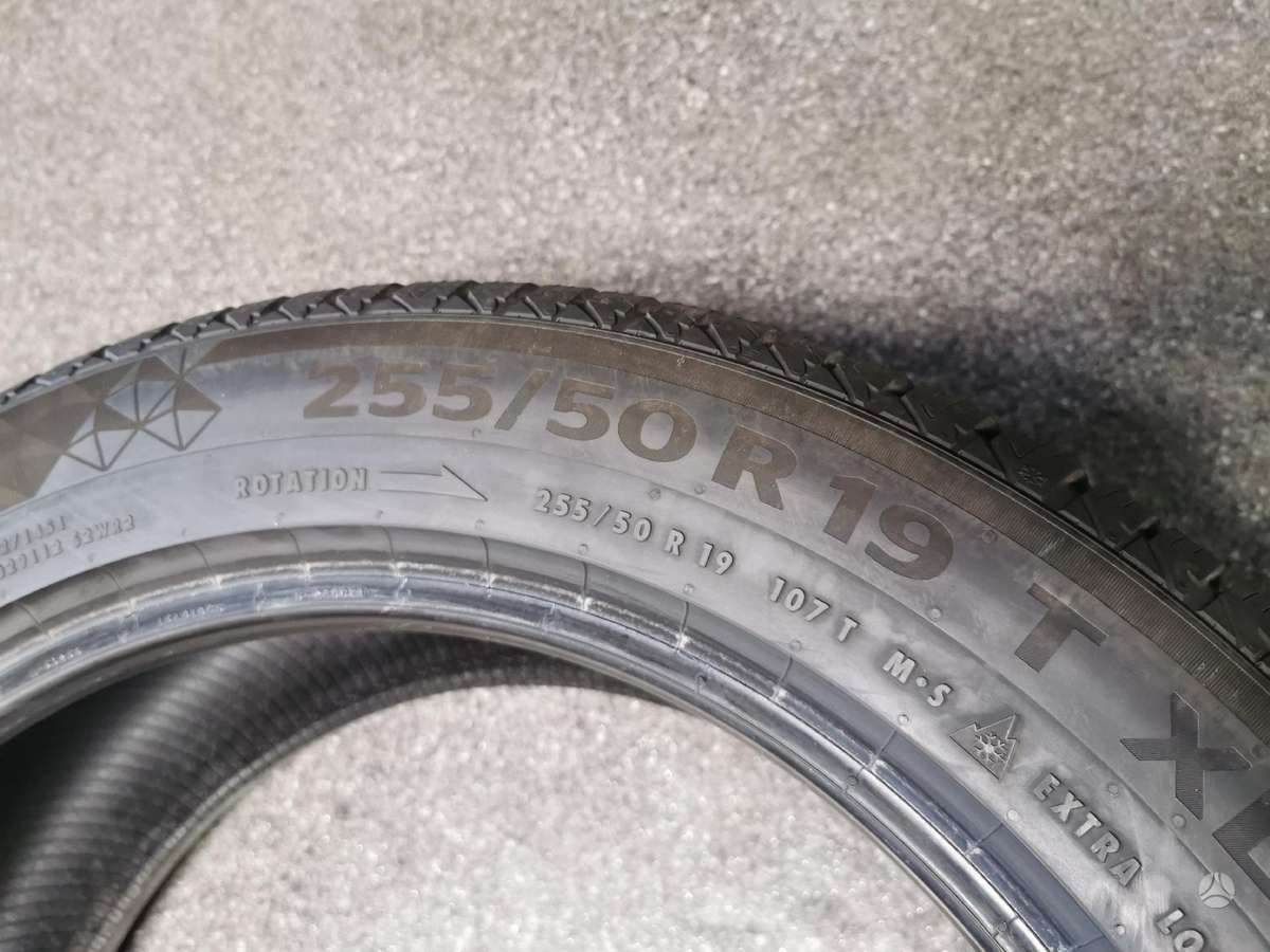 Continental, всесезонные 255/50 R19