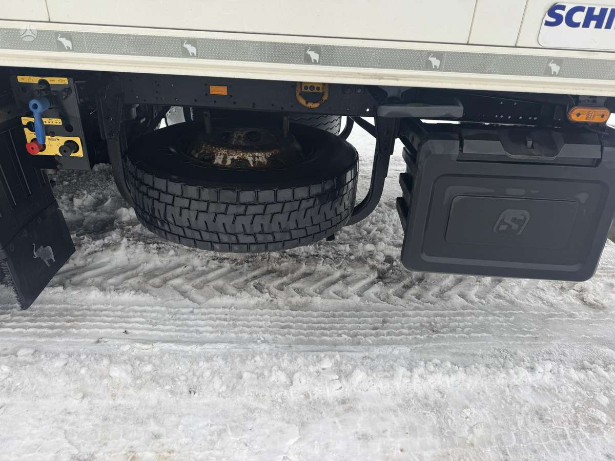 Schmitz SCB*S3B, refrigerated