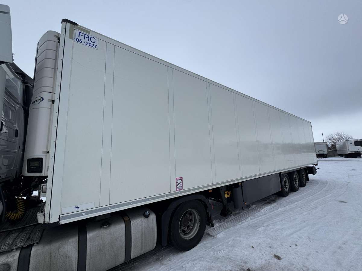Schmitz SCB*S3B, refrigerated