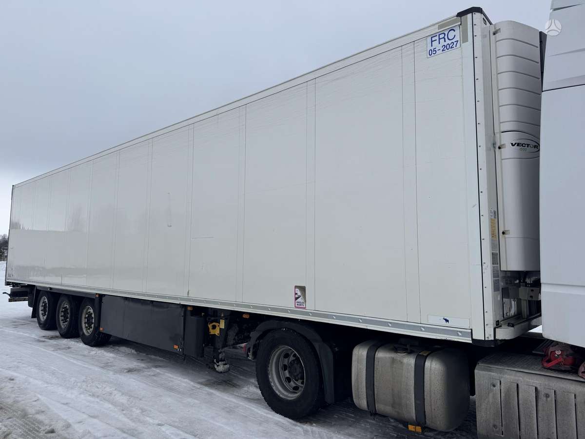 Schmitz SCB*S3B, refrigerated