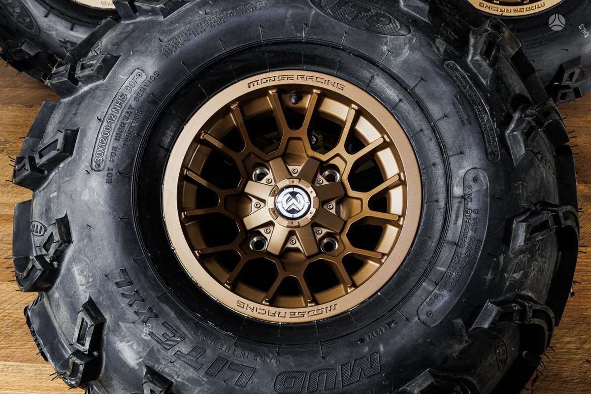 Can-Am -kita-, atv / quad