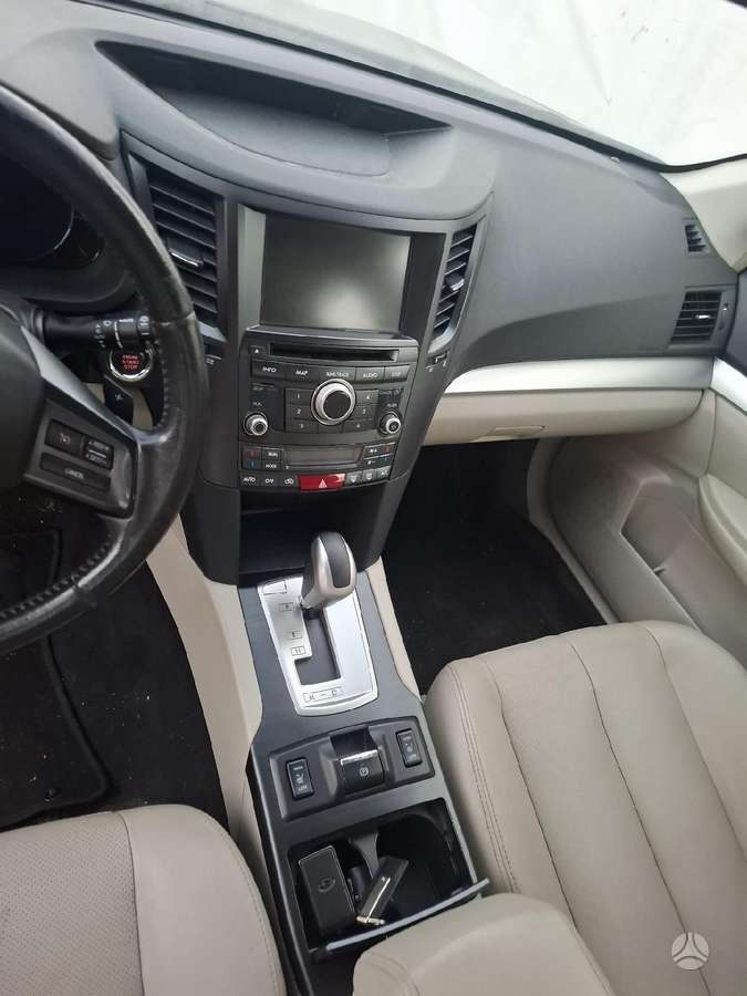 Subaru Outback, 2.0 l., universalas