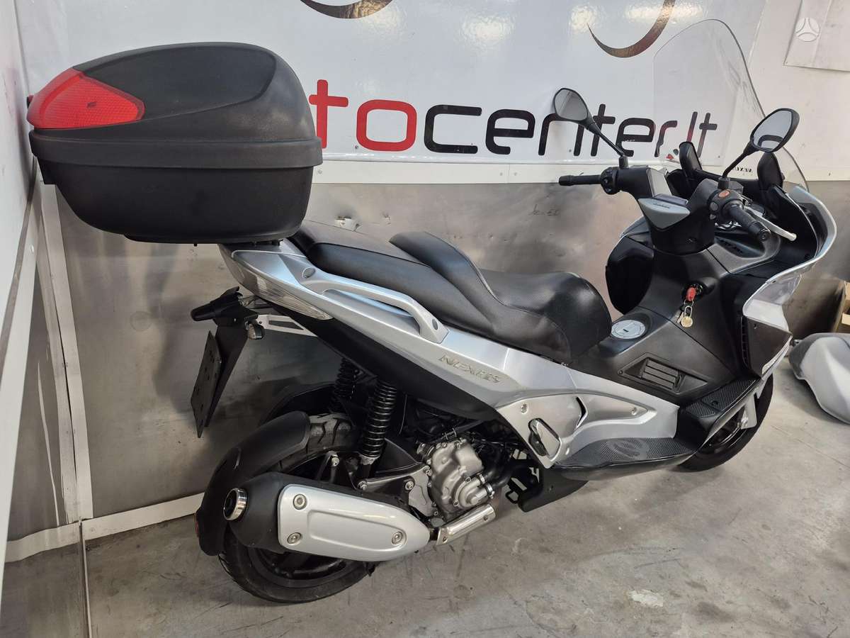 Gilera Nexus 250cc, scooters / mopeds