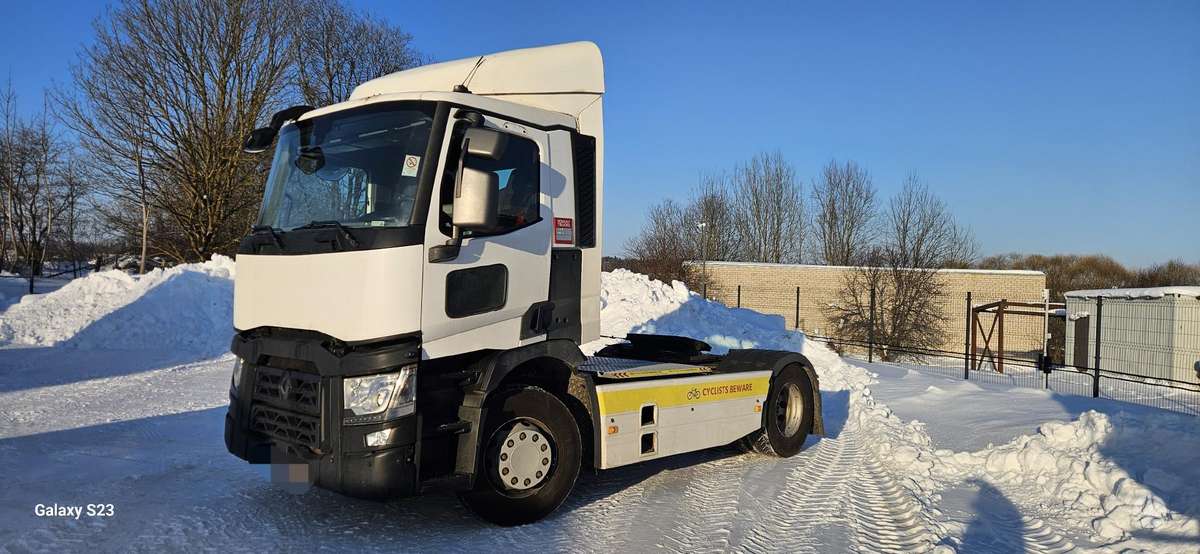 Renault T460, no sleeping space