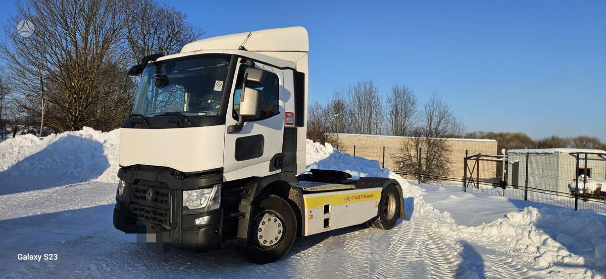 Renault T460, no sleeping space