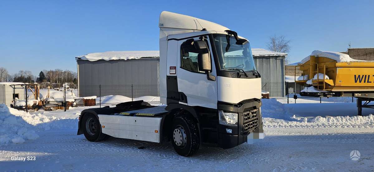 Renault T460, no sleeping space