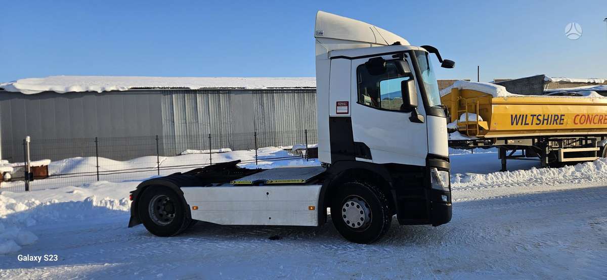 Renault T460, no sleeping space