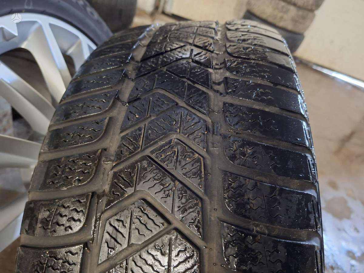Pirelli, winter 235/50 R18