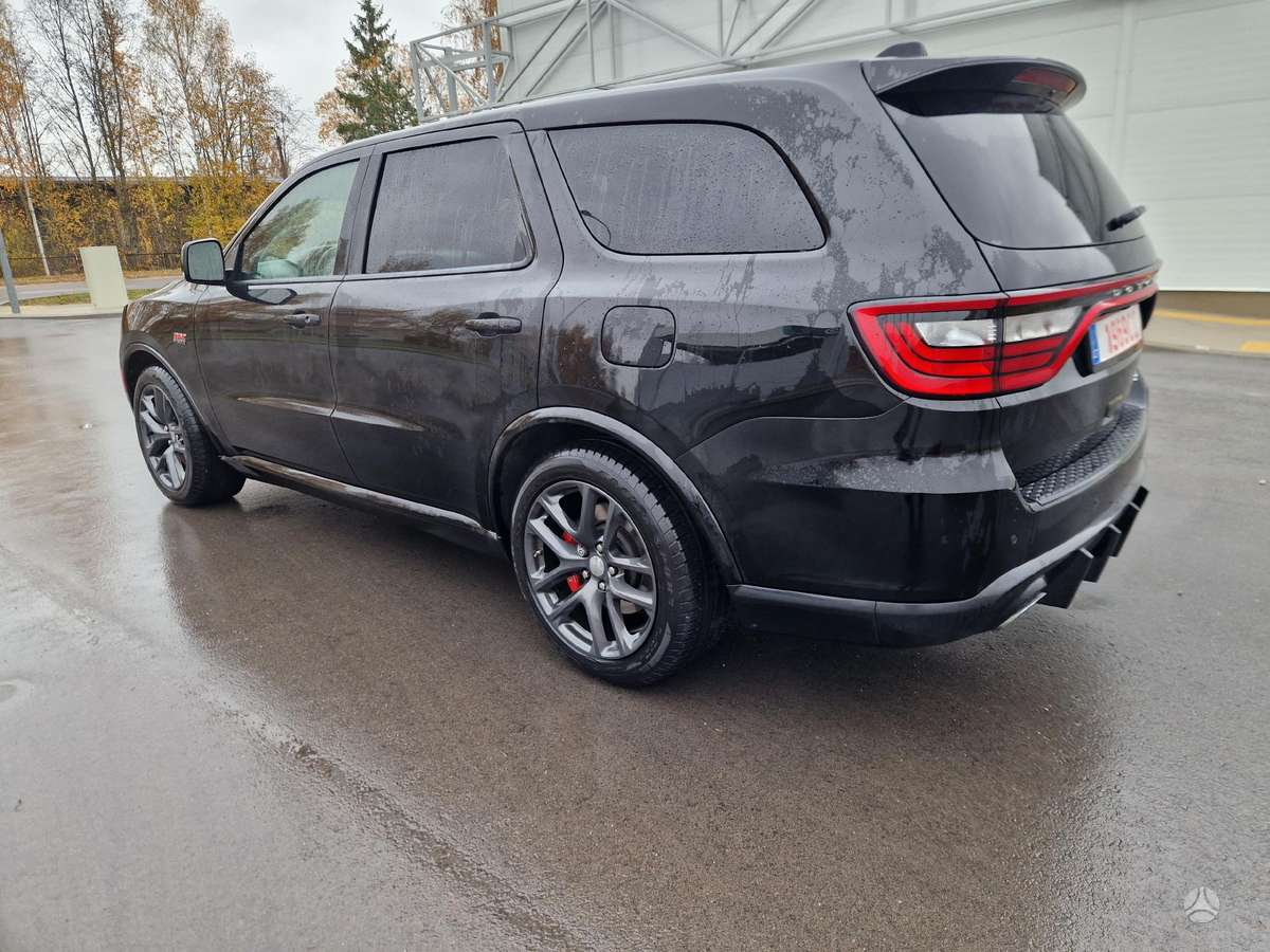 Dodge Durango, 6.4 l., off-road / crossover