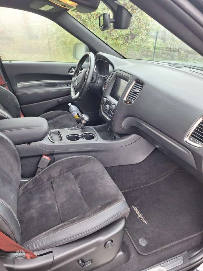 Dodge Durango, 6.4 l., off-road / crossover