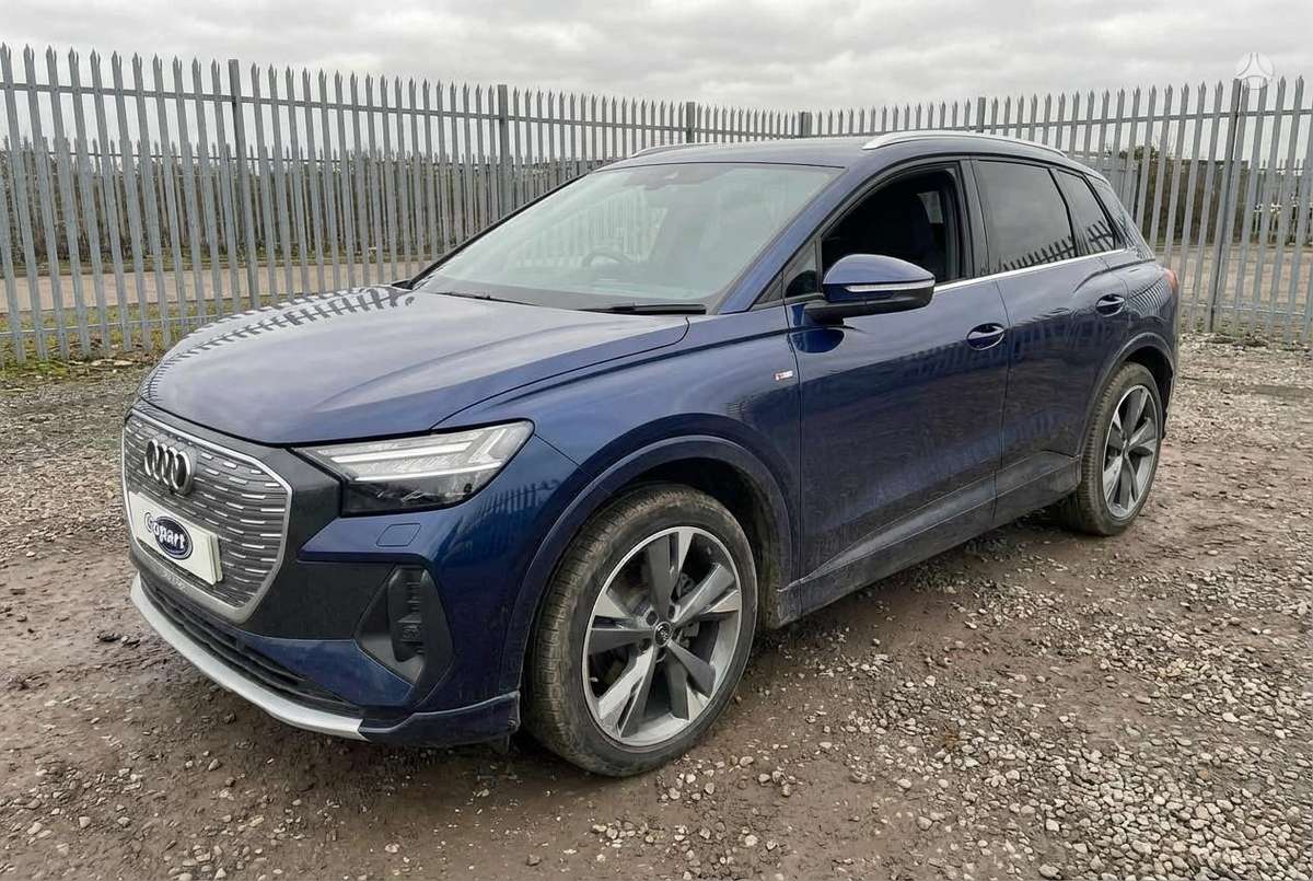 Audi Q4 e-tron dalimis