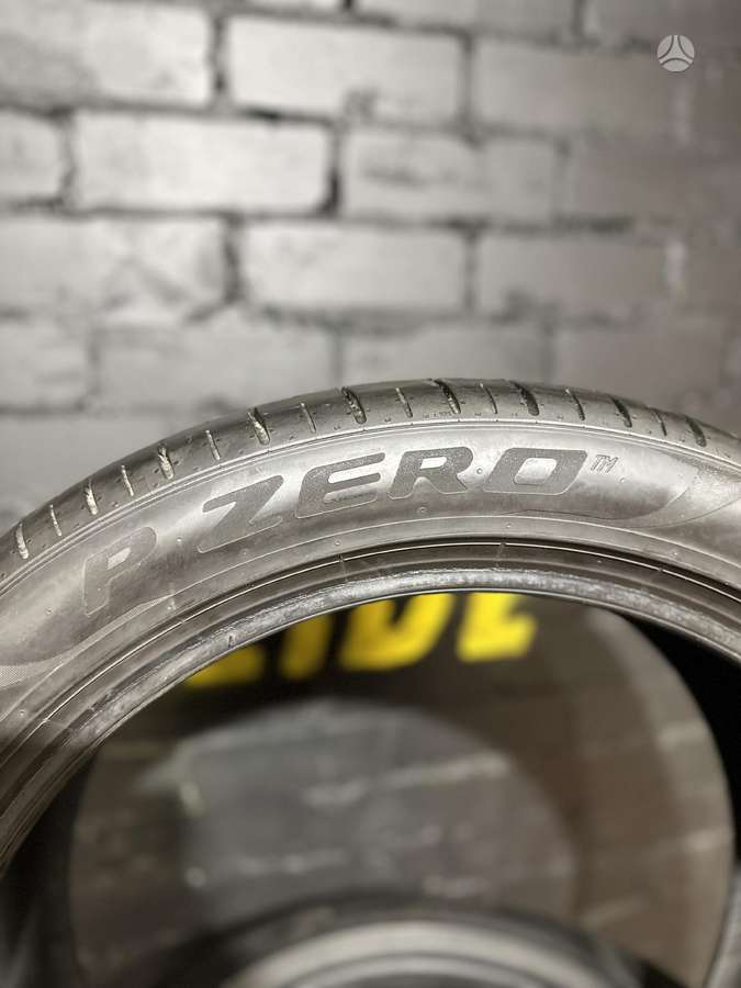 Pirelli P Zero, summer 275/40 R20