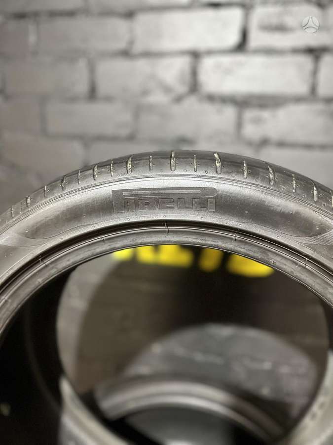 Pirelli P Zero PZ4, vasarinės 245/40 R18