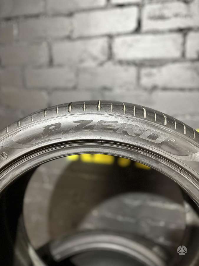 Pirelli P Zero PZ4, vasarinės 245/40 R18