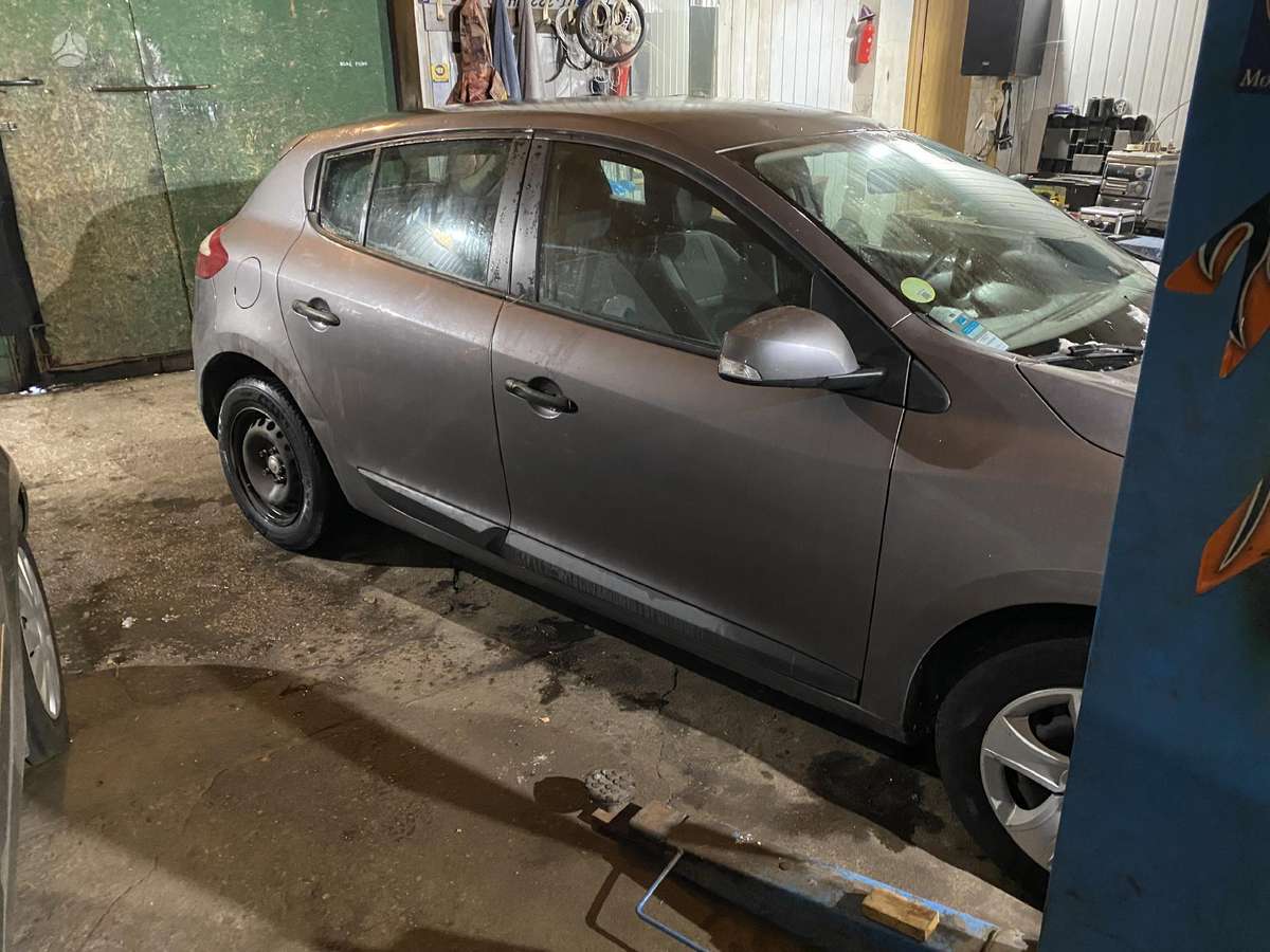 Renault Megane, Kebulo dalys, детали кузова