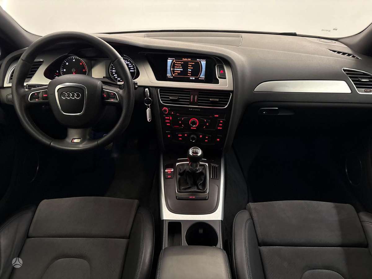 Audi A4, 2.0 l., Универсал