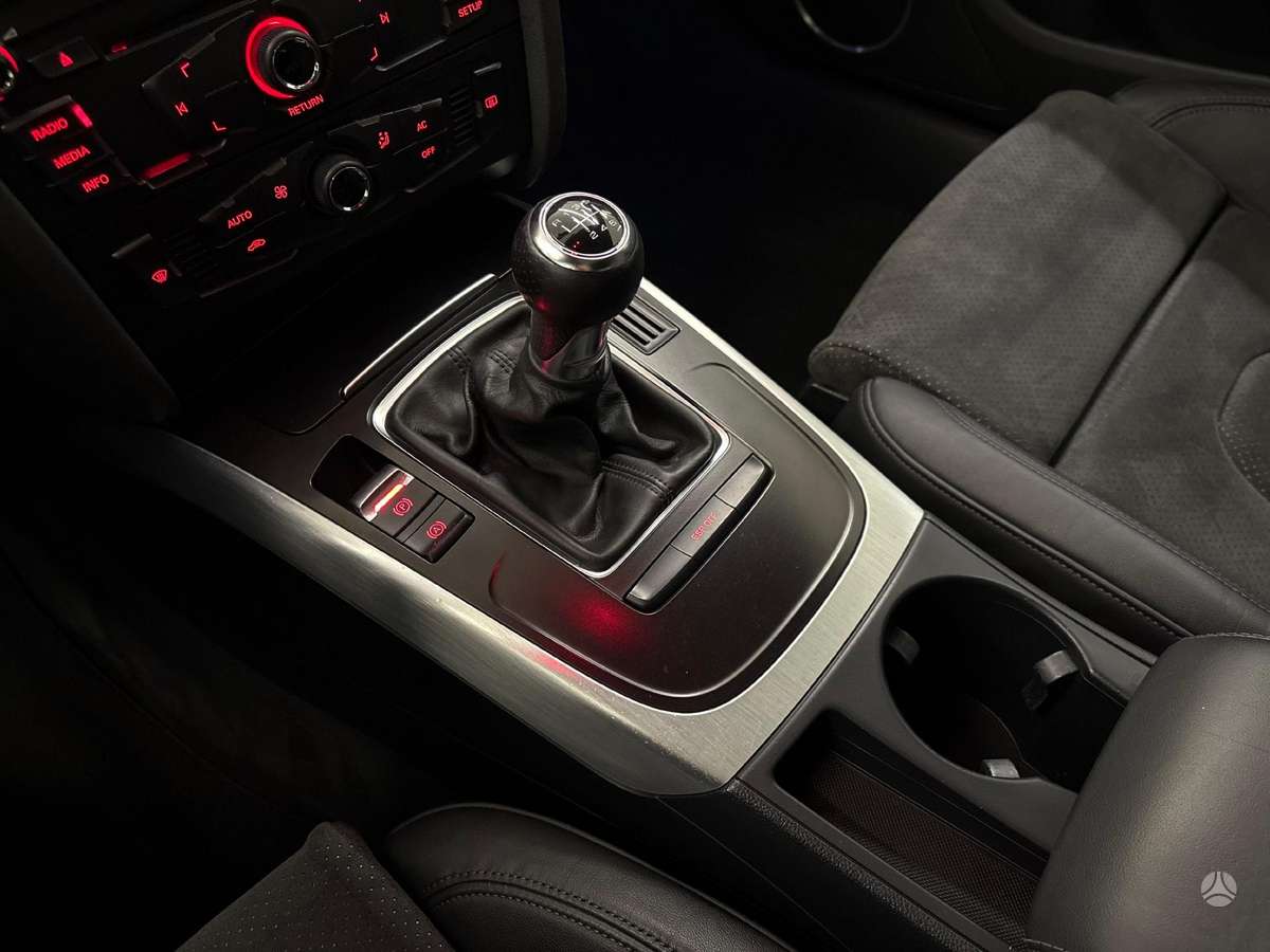 Audi A4, 2.0 l., Универсал