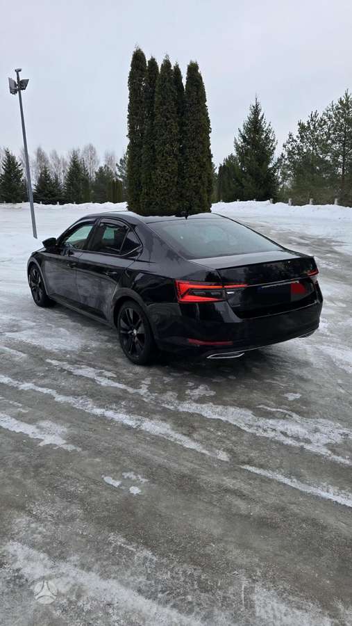 Skoda Superb, 2.0 l., hatchback