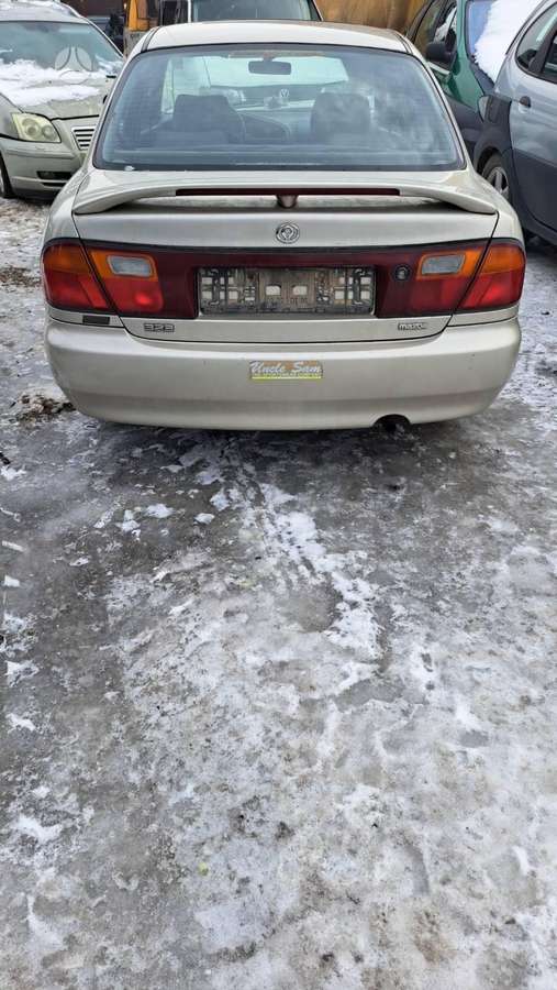 Mazda 323