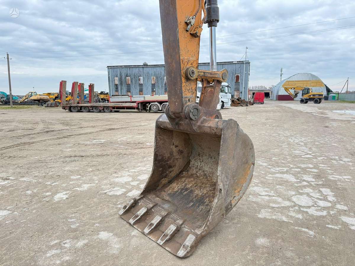 Case CX 210  , 800 mm tracks, excavator