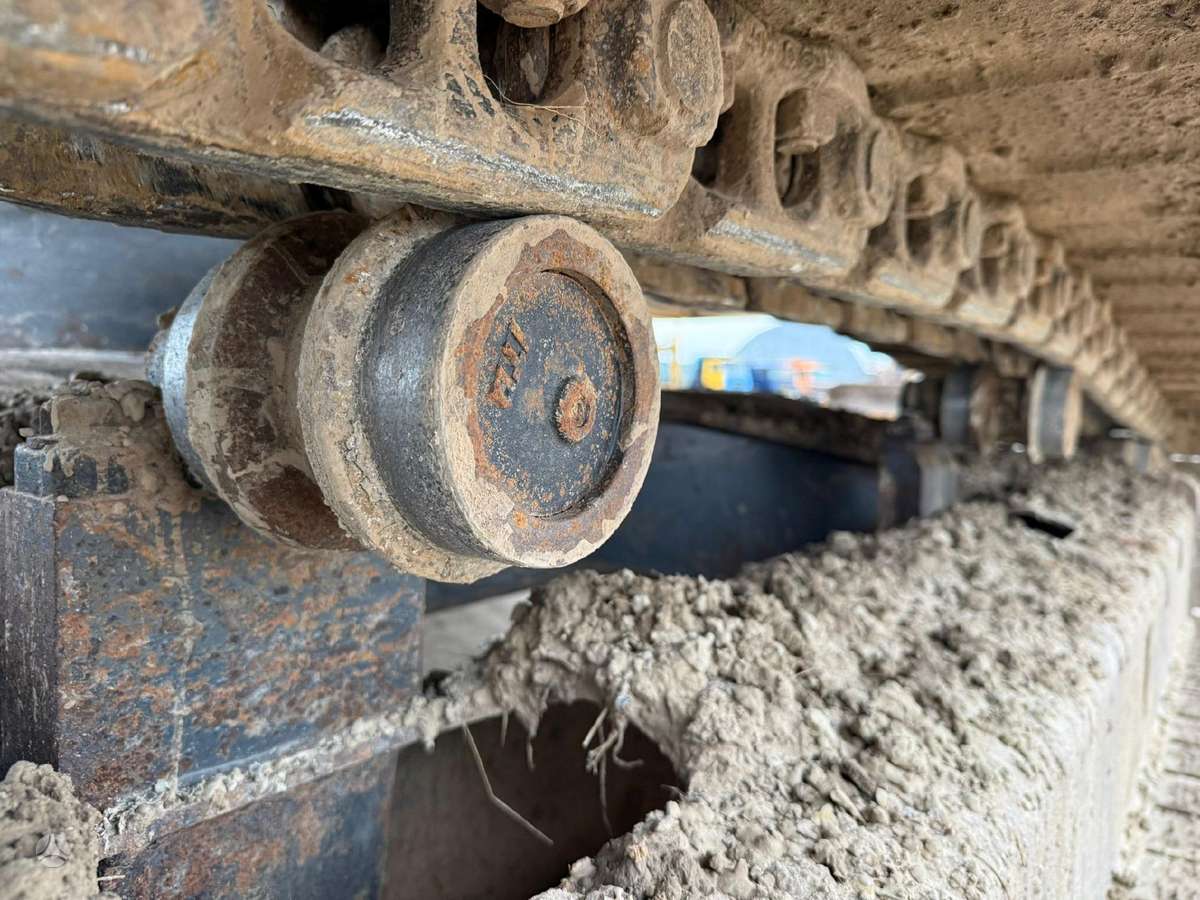 Case CX 210  , 800 mm tracks, excavator