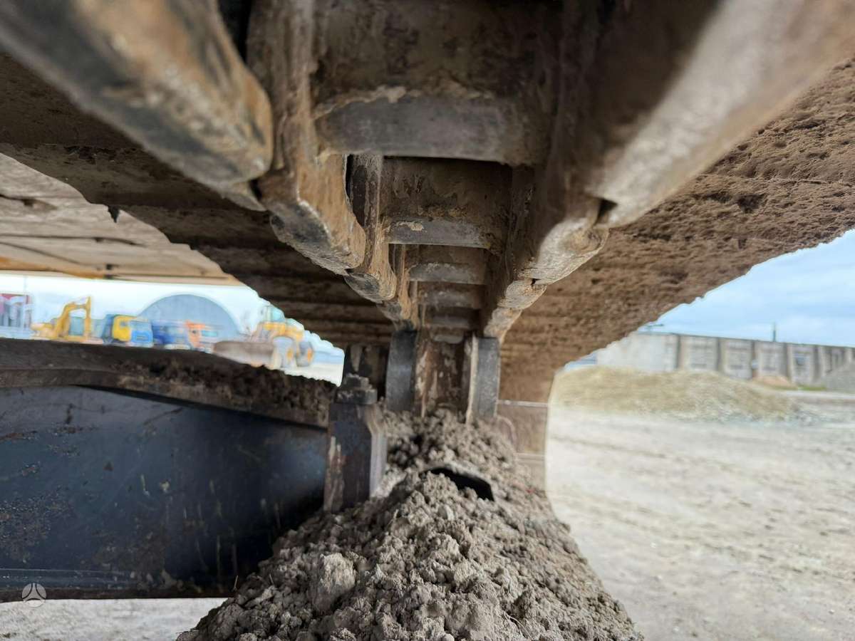Case CX 210  , 800 mm tracks, excavator