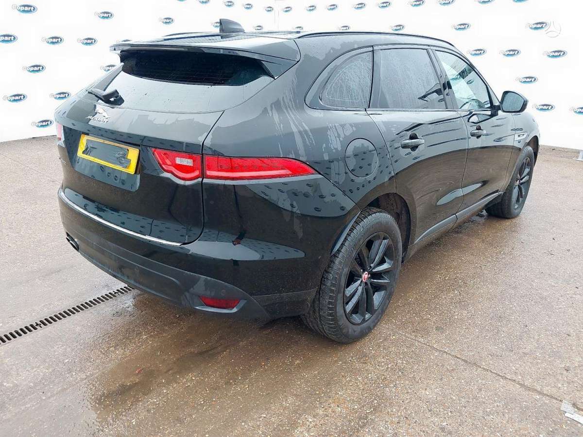 Jaguar F-Pace Auto ardomas platesnė info telefonu