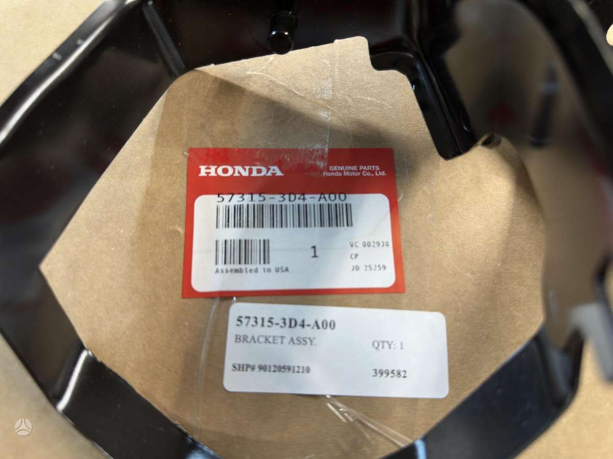 Honda CR-V kėbulo dalys