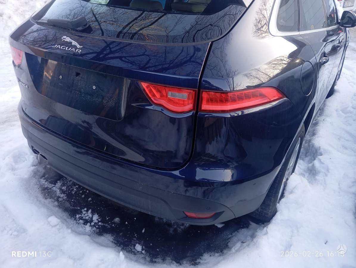 Jaguar F-Pace