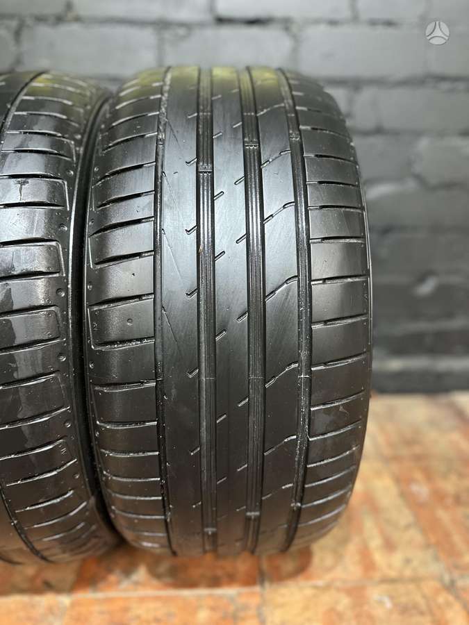 Hankook Ventus S1evo2, summer 245/40 R18