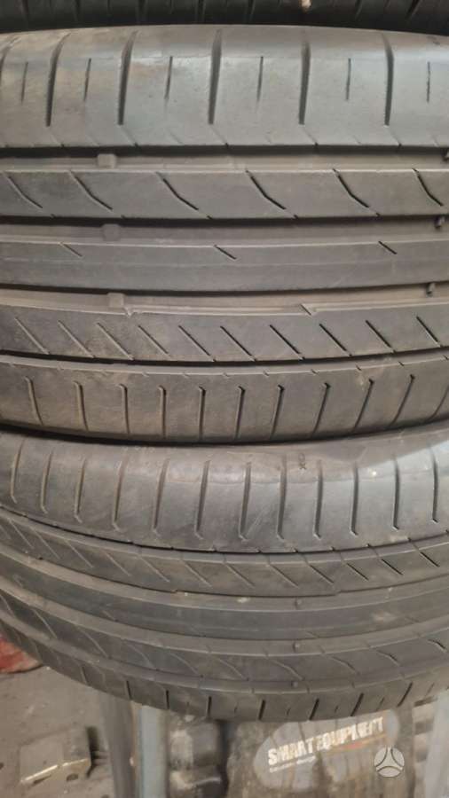 Continental Pirelii, summer 235/50 R19