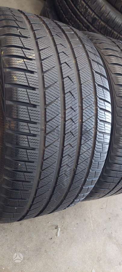 Vredestein, зимние 275/30 R20