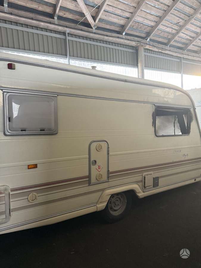 Avondale MYFLY, caravans