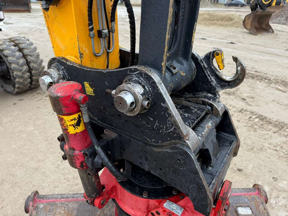 Hyundai Robex 140 W-7A ROTOTILT, экскаваторы