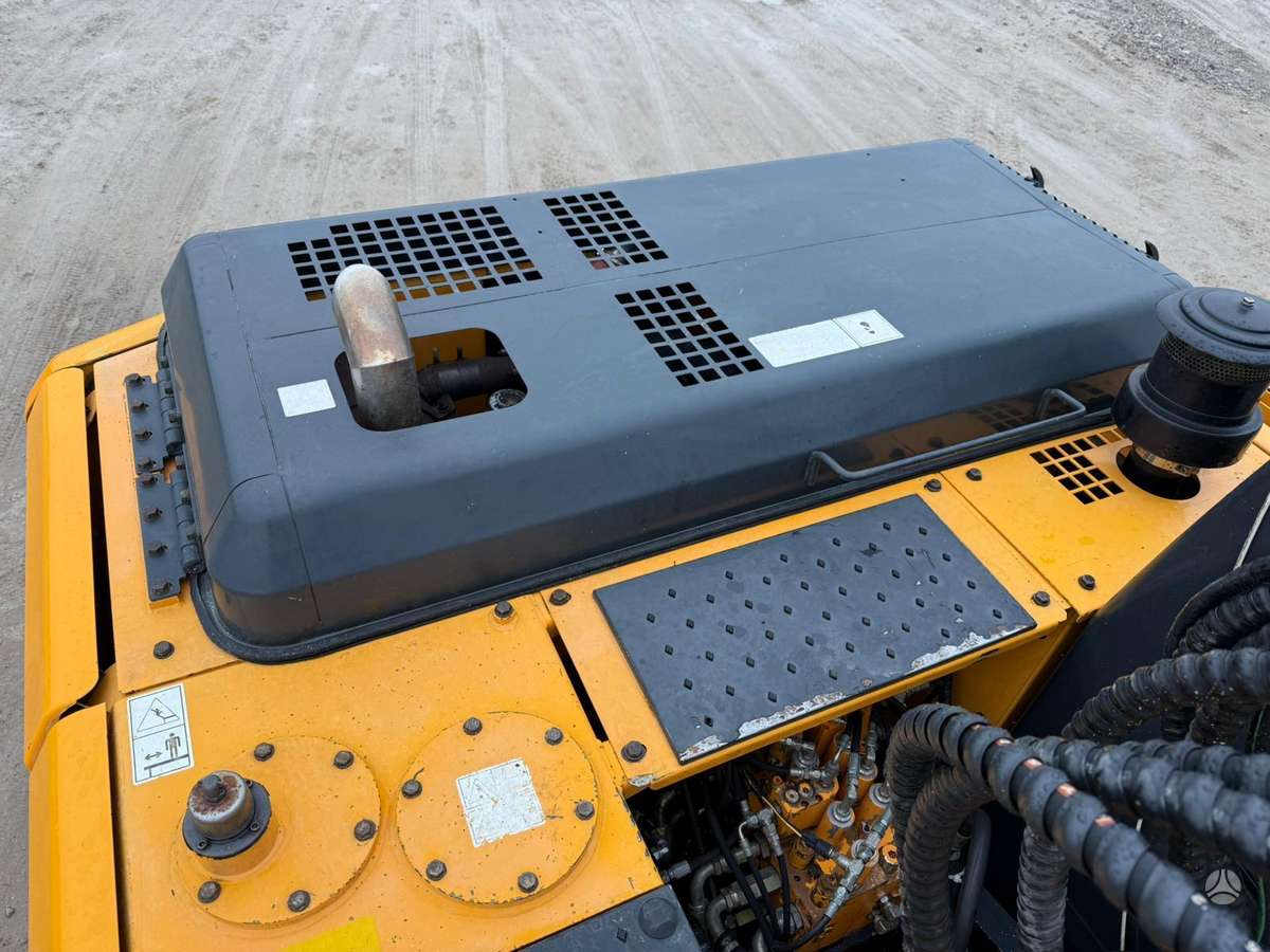 Hyundai Robex 140 W-7A ROTOTILT, экскаваторы