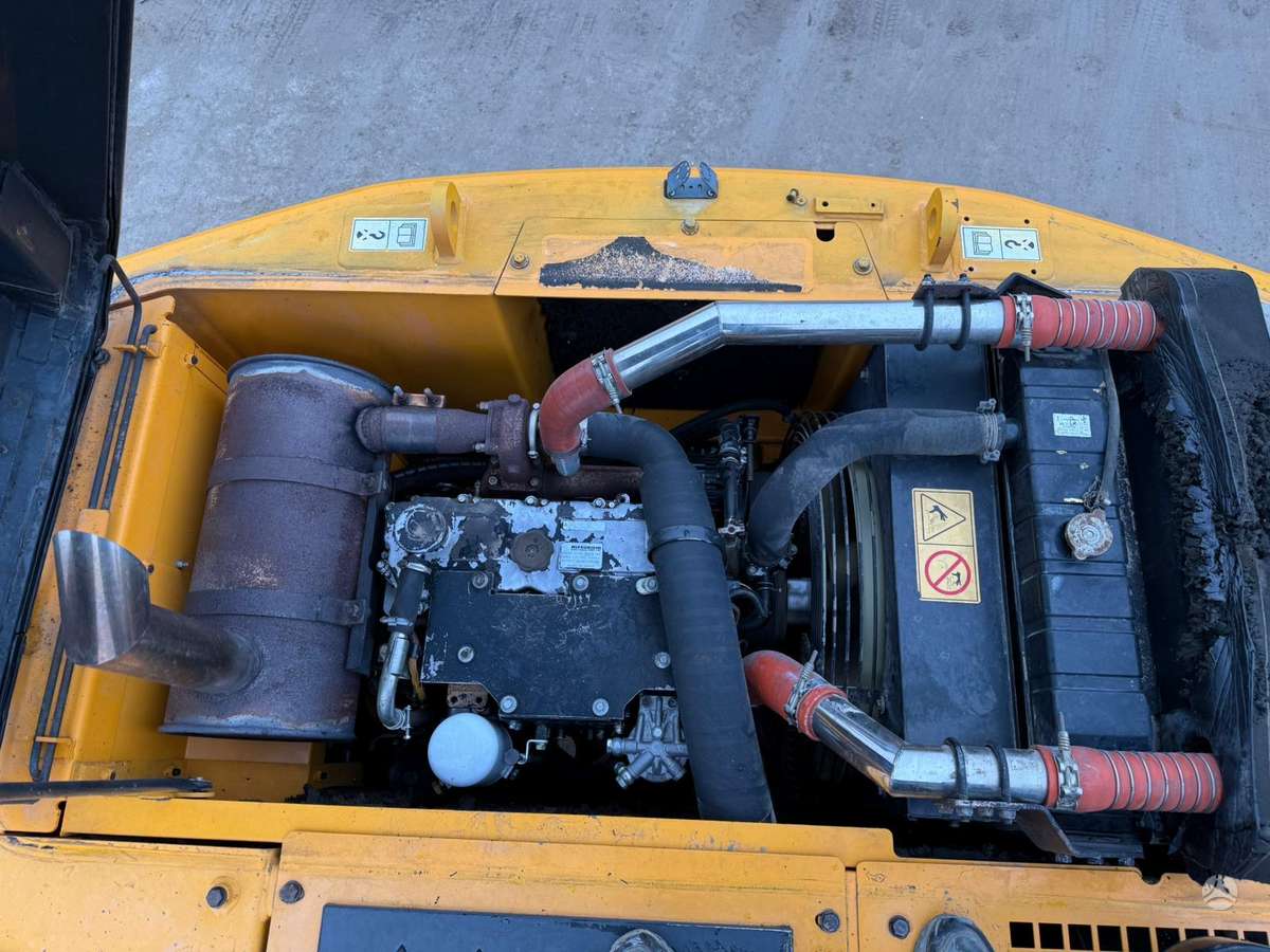 Hyundai Robex 140 W-7A ROTOTILT, экскаваторы