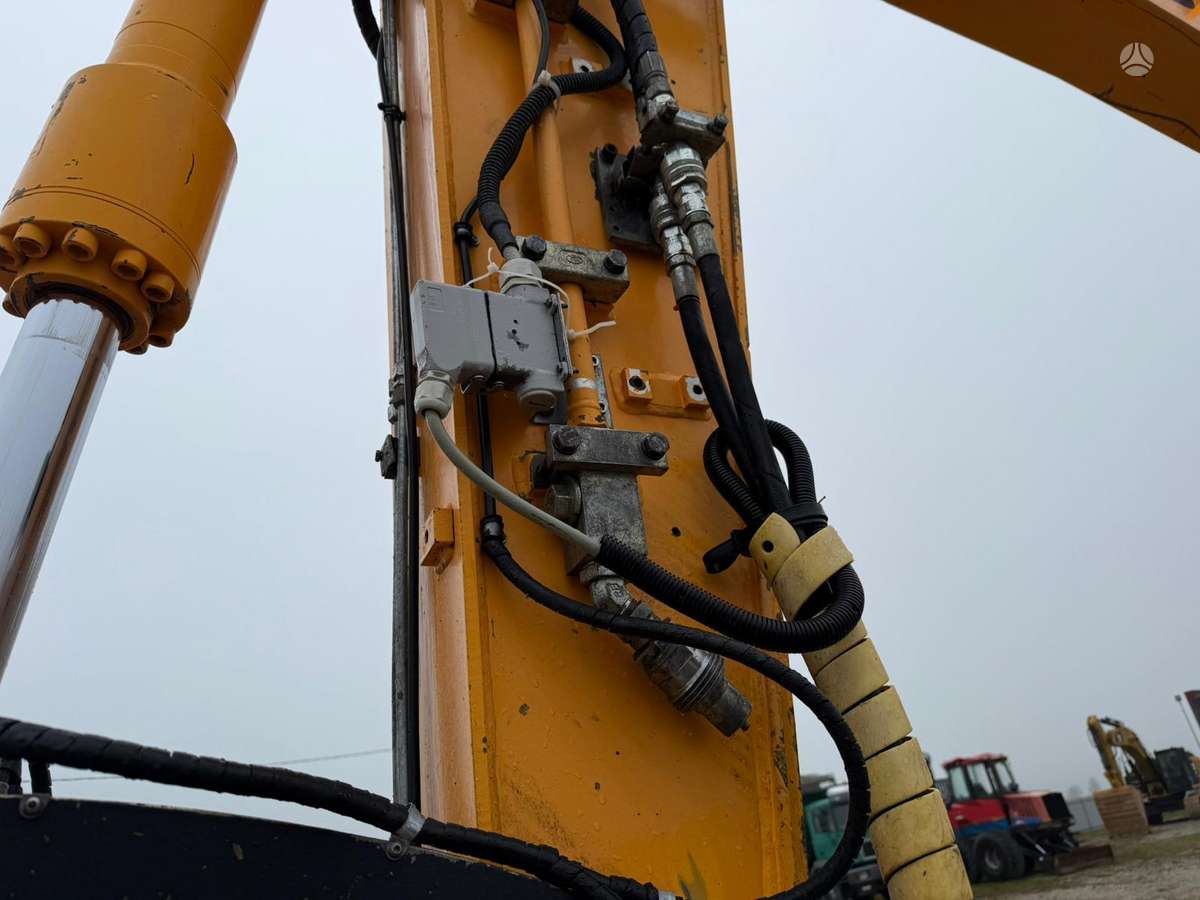 Hyundai Robex 140 W-7A ROTOTILT, экскаваторы