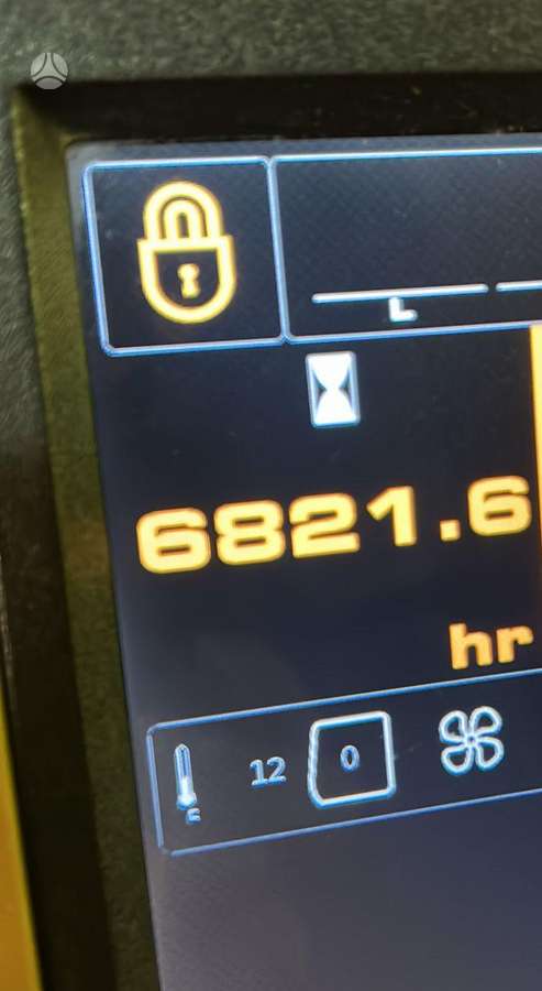 JCB JC 220 LCT4, ekskavatori