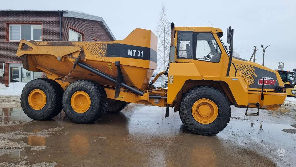 Moxy MT 31, savivarčiai (dumper'iai)