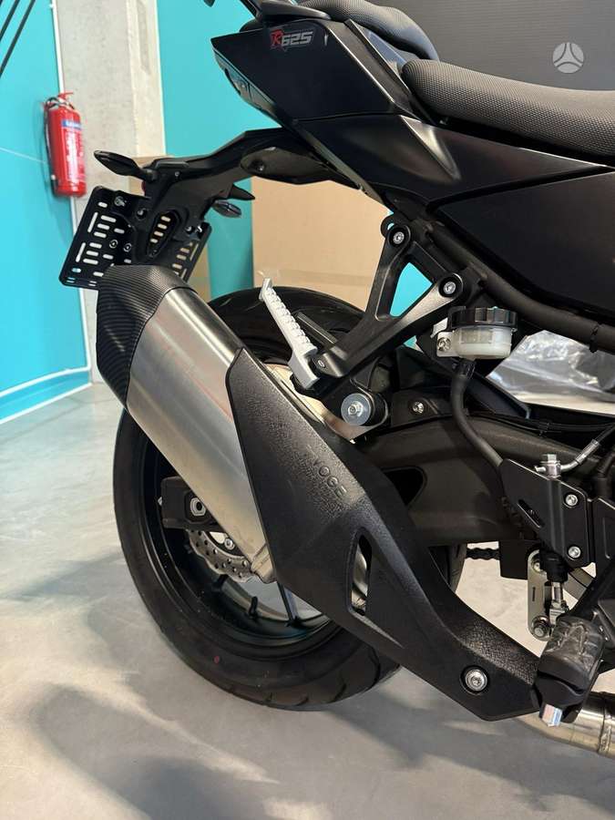 VOGE 625R, street / classic