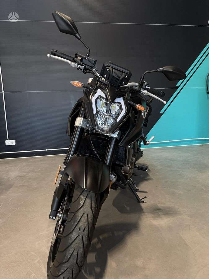 VOGE 625R, street / classic